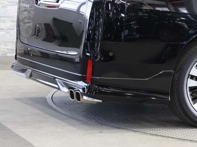 UJ0047709651_7_002.jpg