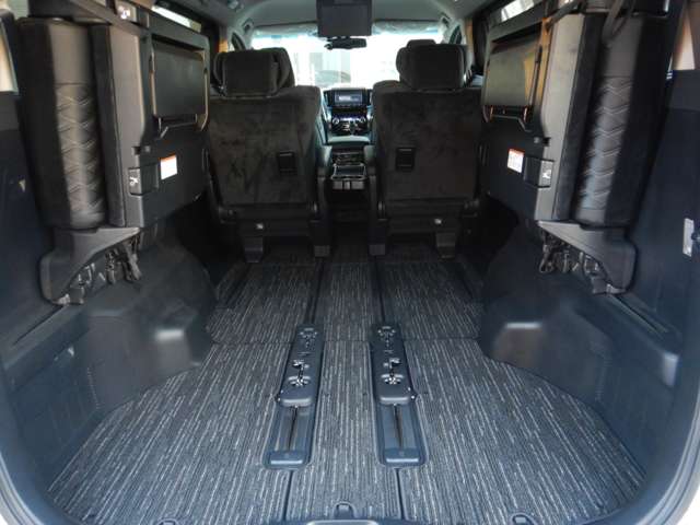 U00047206385_48_001.jpg