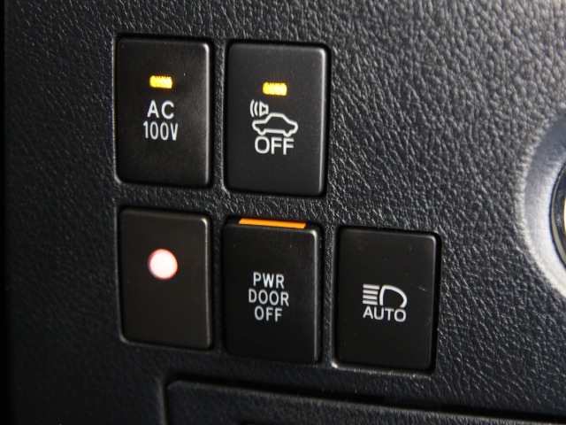 U00047467596_48_002.jpg