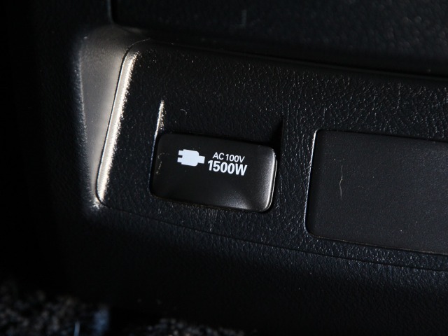 U00047467596_54_002.jpg