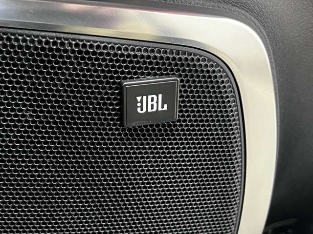 UJ0047113195_6_002.jpg