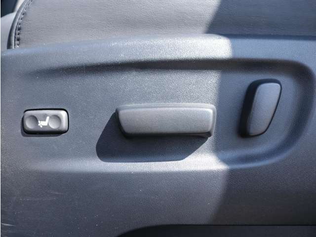 U00048452827_10_001.jpg