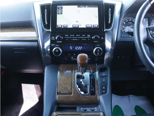 U00048452827_30_001.jpg