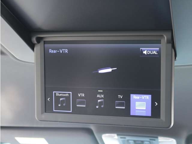 U00048452827_3_001.jpg