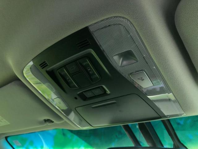 UZ0048388147_60_001.jpg