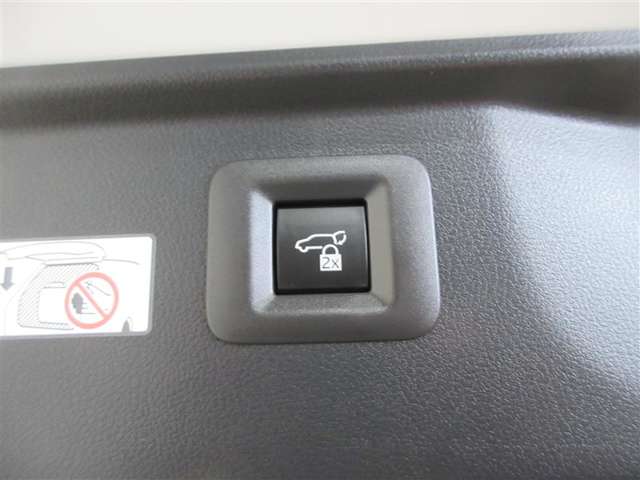 U00048385042_18_001.jpg