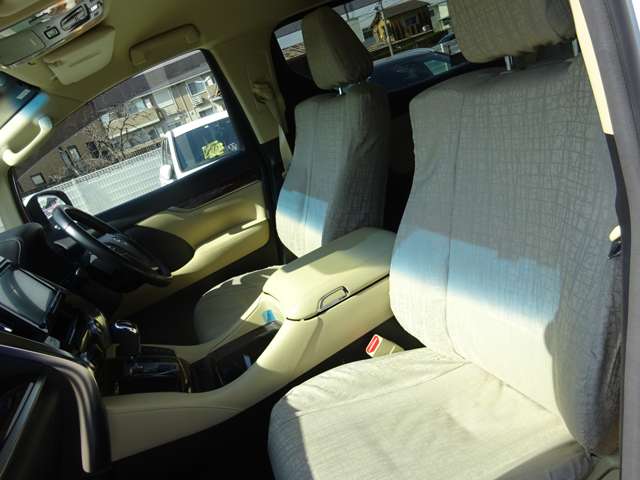 U00047983559_48_001.jpg