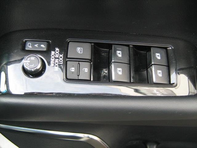 U00048483641_30_002.jpg