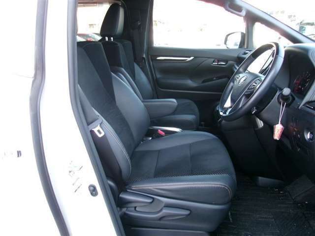U00047928136_17_003.jpg