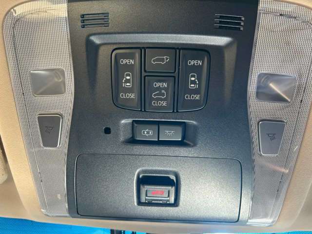 U00048055796_49_001.jpg
