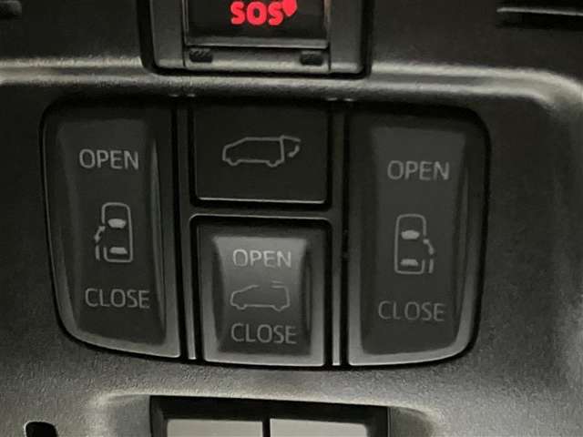 U00048088136_12_001.jpg
