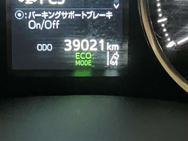 U00048088136_18_001.jpg