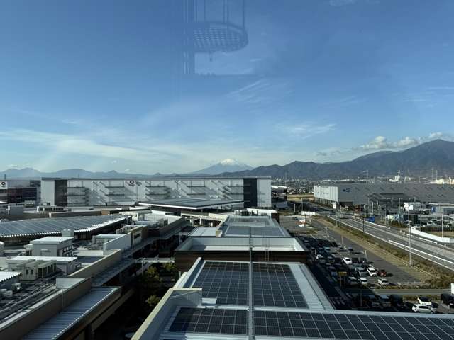 U00048088136_54_001.jpg