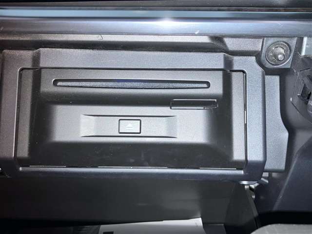 U00048088136_8_001.jpg