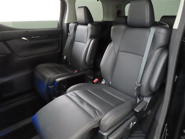 U00048255812_38_001.jpg