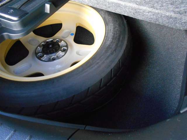 U00047799065_40_002.jpg