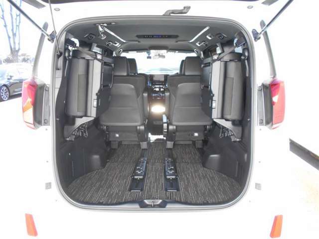 U00047799065_43_002.jpg