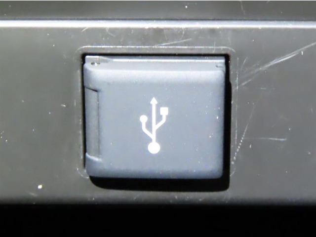 U00048463516_3_002.jpg
