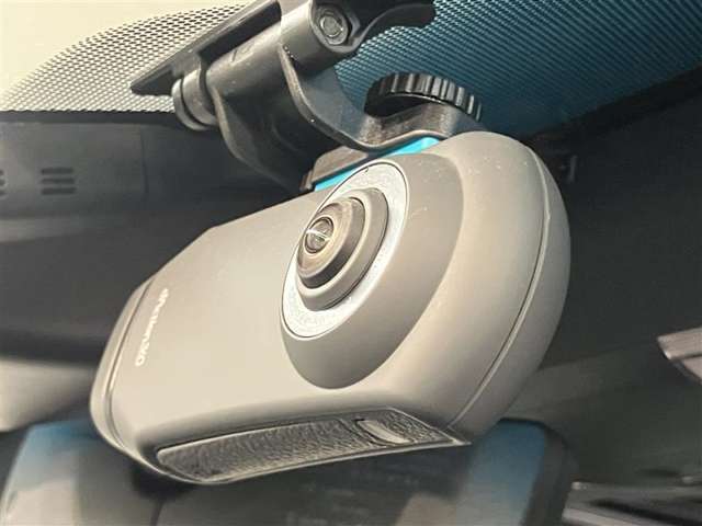 U00048232569_30_002.jpg