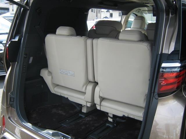 U00048483643_33_001.jpg