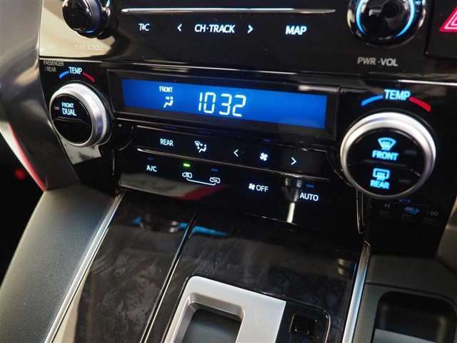 U00047600293_32_004.jpg