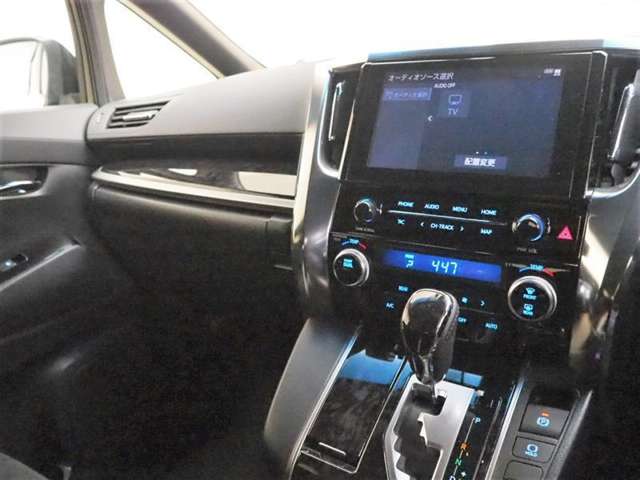 U00048197307_32_002.jpg