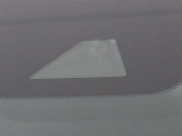 U00048011751_10_001.jpg
