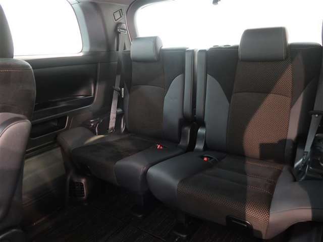 U00048321751_11_001.jpg