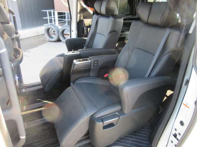 U00048364149_62_001.jpg