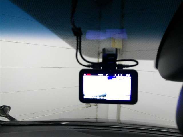 U00048152437_14_001.jpg
