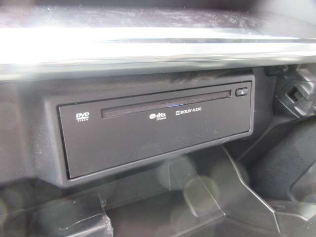 U00048157076_56_002.jpg
