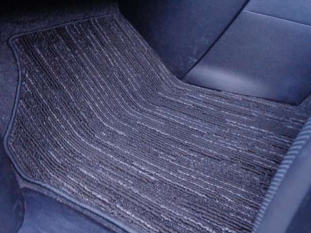 U00048470780_58_001.jpg