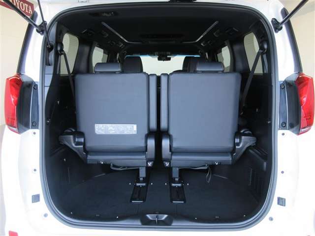 U00048251706_16_001.jpg