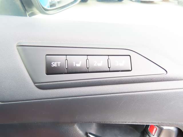 U00048495077_54_001.jpg