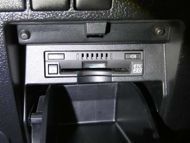 U00047751801_15_001.jpg