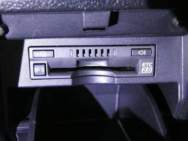 U00048560771_17_001.jpg