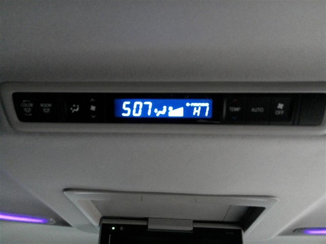 U00048217990_7_001.jpg