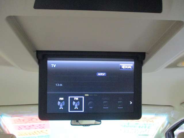 U00040248085_70_001.jpg