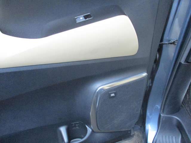 U00040248085_72_001.jpg