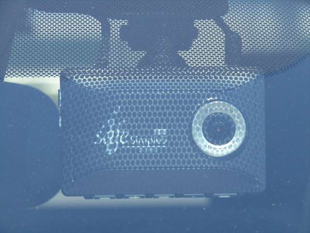 U00047477181_11_001.jpg