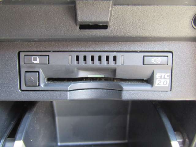 U00047477181_36_002.jpg