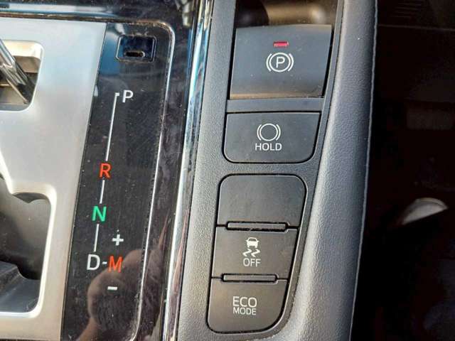 U00048444765_33_001.jpg