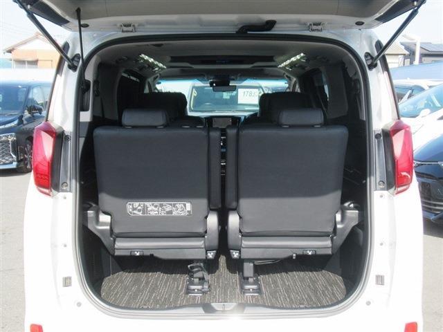 UJ0048345008_18_001.jpg