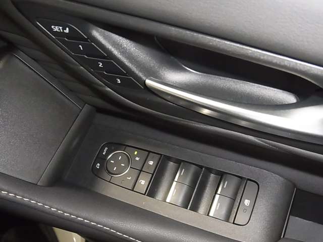 U00047931578_49_001.jpg