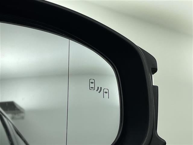 UZ0048544200_8_002.jpg