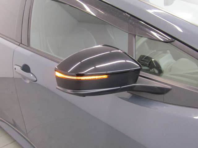 U00047961414_8_001.jpg