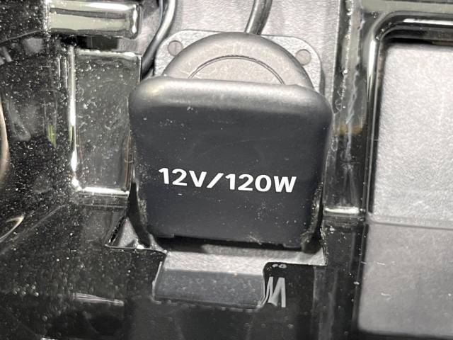 UZ0048295168_44_001.jpg