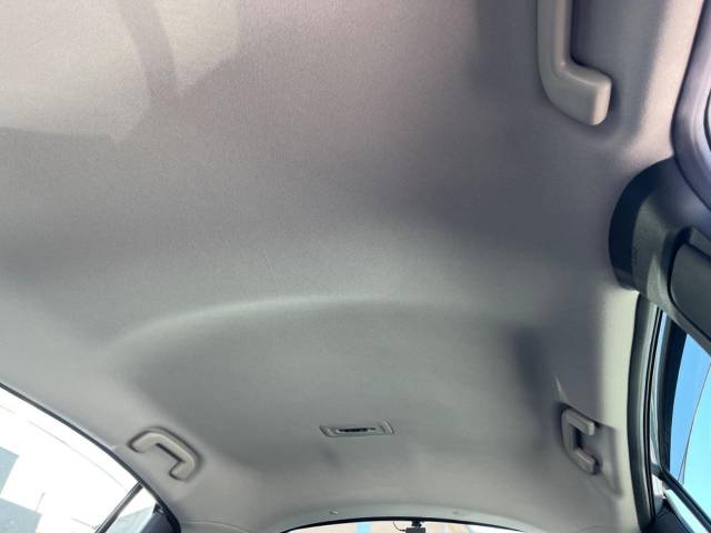 UZ0048128788_60_001.jpg