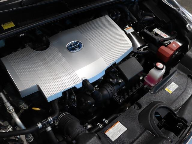 UJ0048413856_16_001.jpg