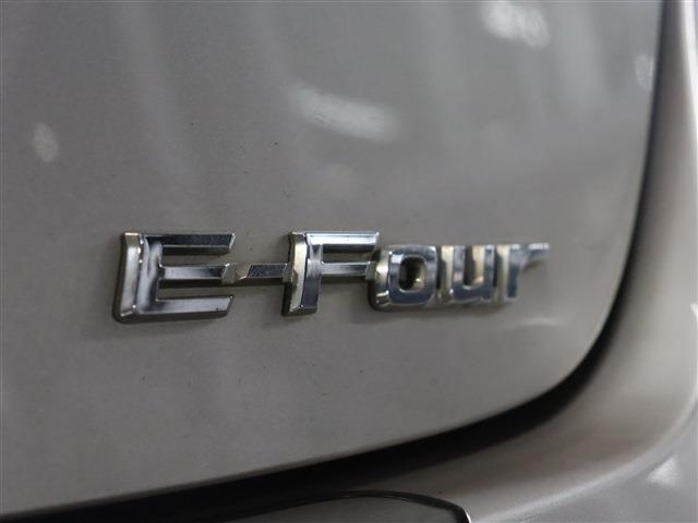 UJ0048413856_49_001.jpg